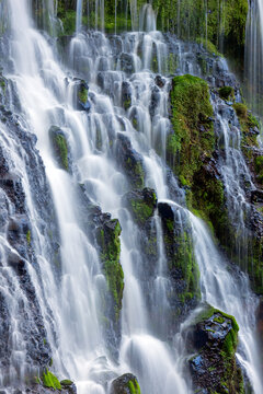 Close up of the cascades at burney falls california
