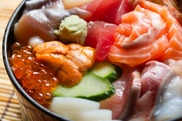 海鮮丼