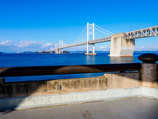 瀬戸大橋記念公園から望む瀬戸大橋と瀬戸内海　香川県