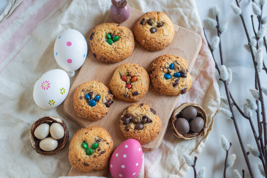 Cookies easter bunny colorful sprinkling chocolate 