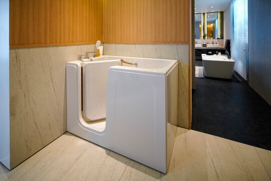 Bathtub for disabled people