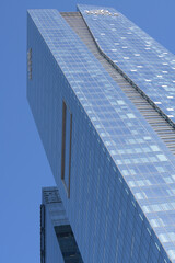 Naklejka premium oblique skyward view of Delta hotel at 75 Lower Simcoe St, Toronto
