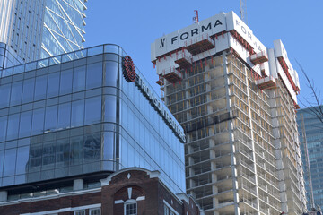Naklejka premium Thomson Reuters building and construction of FORMA condo on Duncan St, Toronto