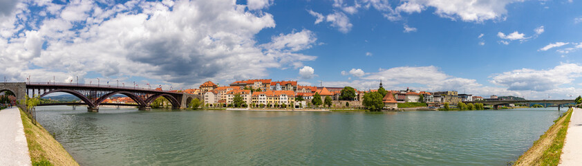 Obraz premium Drava River Panorama