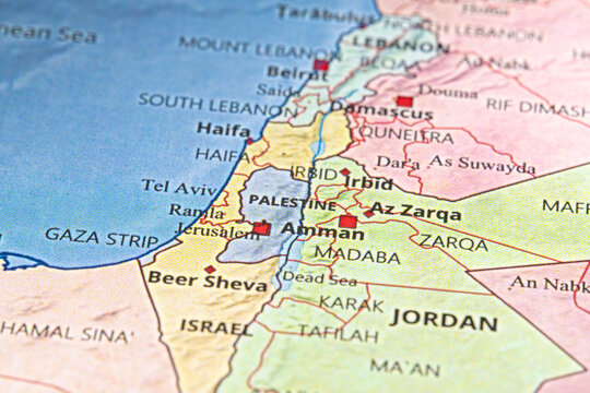 Detailed map of the Middle East showing Israel, Palestine, Jordan, and Lebanon