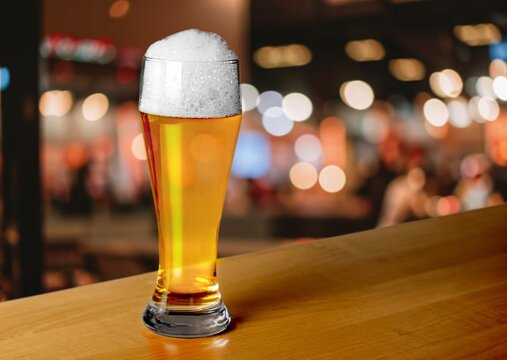 beer mug glass on desk in bar