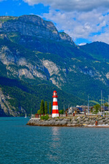 Fototapeta premium Hafen Unterterzen Gemeinde Quarten am Südufer des Walensees, Kanton St. Gallen