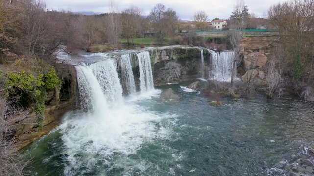 Pedrosa de tobalina jerea river waterfall cascading water
