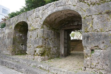 Obraz premium 琉球王国 旧崇元寺 石門
