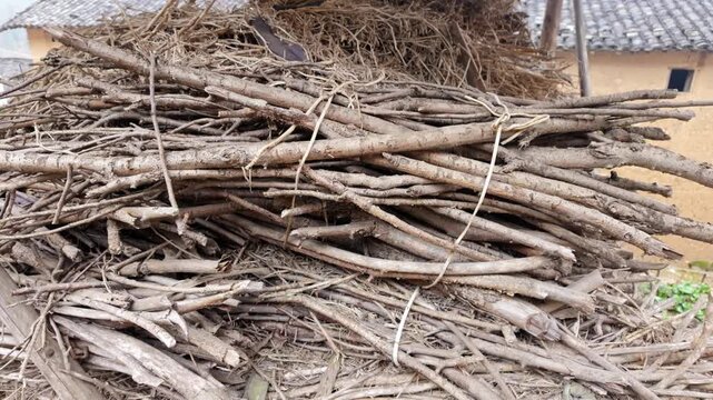 Close-up of earthy texture on the ochre stone wall