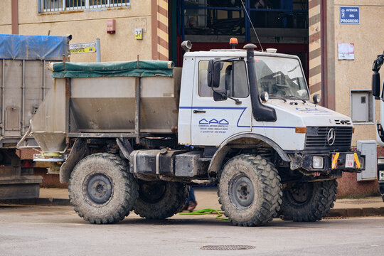 Agriculture Unimog Vehicle with artificial fertilizer spreader For Farming And Rural Development Projects Industrial Equipment in El Cuervo de Sevilla Andalucia Spain