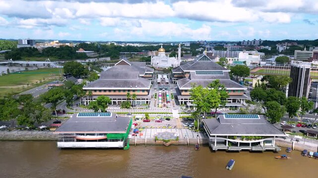 Aerial shot of Masjid Omar 'Ali Saifuddien is one of the two state mosque and One of the biggest in Brunei, Bandar seri begawan.