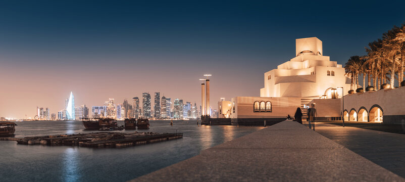 29 November 2025, Doha, Qatar: Museum of Islamic Art, a geometric architectural landmark designed by I.M. Pei, standing illuminated at twilight
