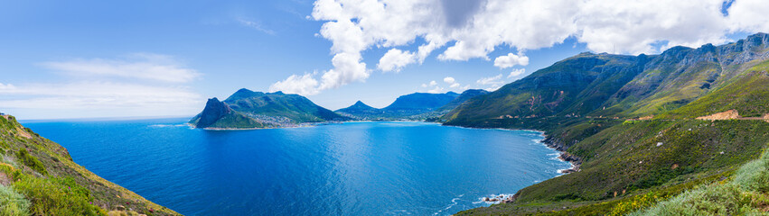 Obraz premium Panoramic view of Hout Bay and The Sentinel from Chapman's Peak Drive, Cape Town, South Africa 