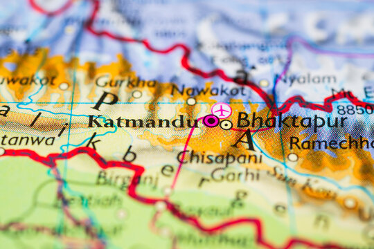 Kathmandu and Bhaktapur area displayed on Nepal Himalayan region map.