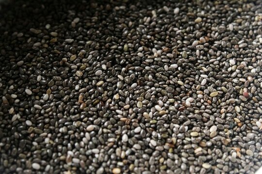 pile of raw chia seeds