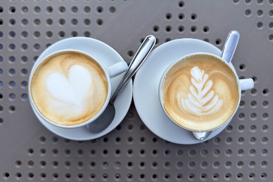 cappuccino italiano sul tavolo