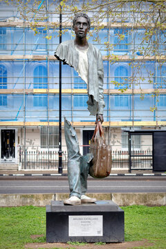 Khadine, a sculpture by Bruno Catalano, symbolizing moving or travelling people, on the banks of the River Thames in London, UK