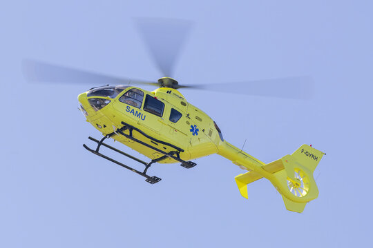 Nancy, France - August 18th 2025 : View on the medical helicopter Eurocopter EC-135 T2+ of the Samu Lorraine landing on the Nancy's hospital.