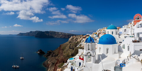 3 blue domes church in santorini, Ovia © Stphane