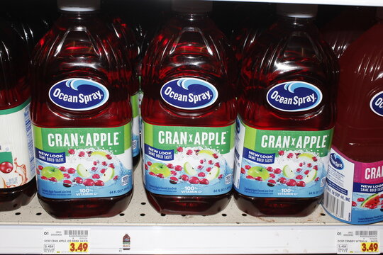 Ocean Spray  CRAN APPLE juice Bottles closeup