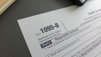 Obraz premium US Tax Form 1095-B – Health Coverage