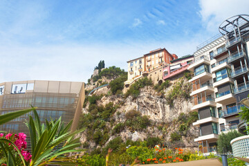 Domy na skałach, Monte Carlo, Księstwo Monako, Riwiera Francuska, Houses on the Rocks, Monte Carlo, Principality of Monaco, French Riviera © 123108 Aneta