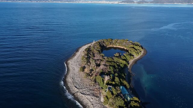 大瀬崎・岬と神池 - 静岡県沼津市,日本