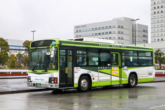 Isuzu Erga