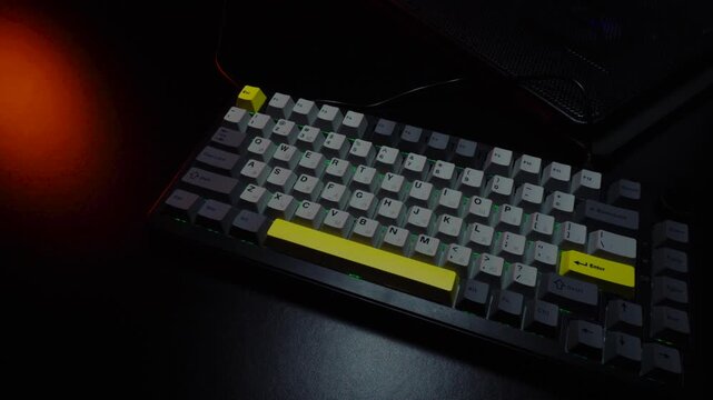 new computer keyboard with button backlight switching function with volume control