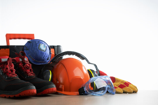  Industrial safety equipment to protect personal safety.