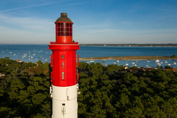 Péninsule du Cap-Ferret, Bassin d'Arcachon, France, Gironde, Nouvelle-Aquitaine, la Conche (langue de sable) du Mimbeauet phare du Cap-Ferret © Bob