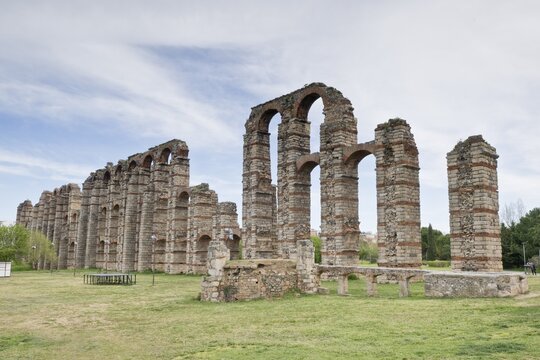 Roman Aquaduct, Merida, Spain