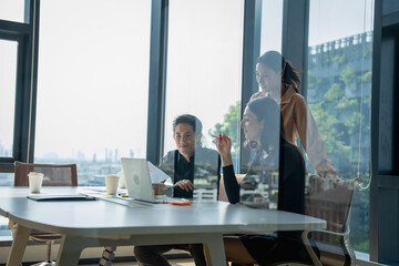 Collaboration meeting among professionals modern office business discussion urban environment close-up view teamwork dynamics © Surachai