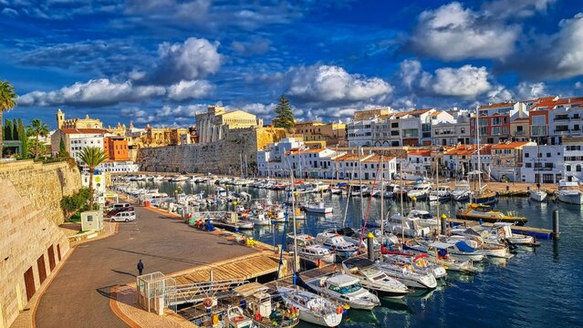 Ciutadella - port i ciutat - Menorca (Balears)