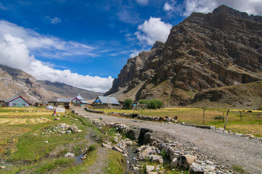 Road leading to Drass village, Ladakh's Kargil district, the second coldest inhabited place in the world. Known as the Gateway to Ladakh. Beautiful scenery of Himalayan mountain, Ladakh, India.