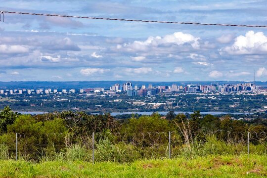 Panoramic view of the city of Brasilia, DF, banking sector, Esplanade of Ministries, Man&eacute; Garrincha Stadium, &Aacute;guas Claras neighborhood, Lake Parano&aacute;, Royal Tulip Hotel, JK Bridge.