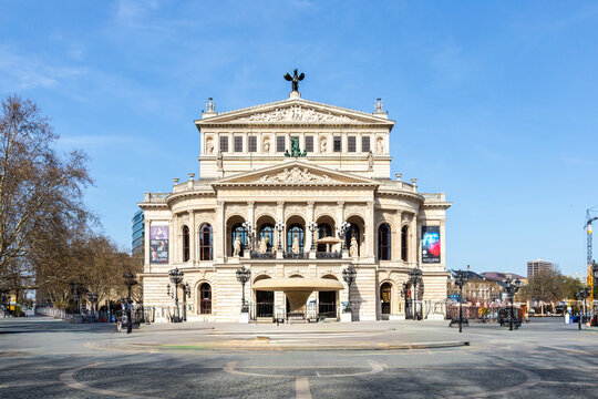 people at opernplatz in front of Frankfurt old opera