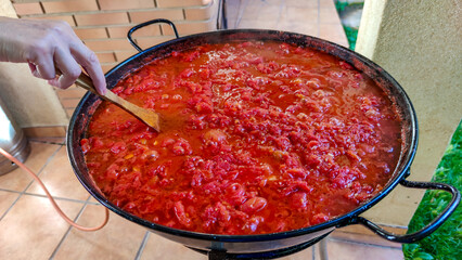 Natural tomato sauce bubbling © JuanFrancisco
