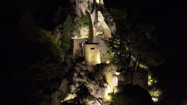 Night scene of Omis Mirabela fortress
