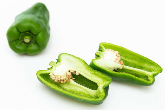 ピーマン　白バック