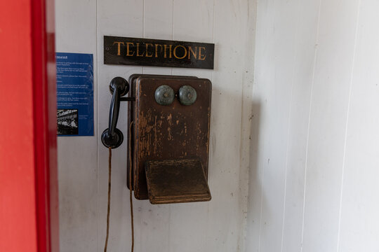Telephone Vintage Wooden Wall Mounted Device