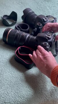 disparar c&aacute;mara de fotos profesional con obturador, lente y teleobjetivo