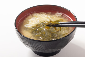 ［三陸産めかぶ］めかぶ味噌汁