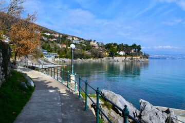 Fototapeta premium Path at the coast of the Adriatic sea in at Ičići near Opatija in Kvarner, Croatia