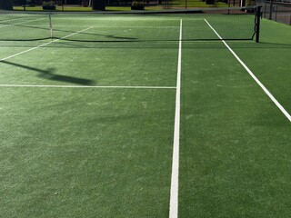 Obraz premium Green tennis court that is empty
