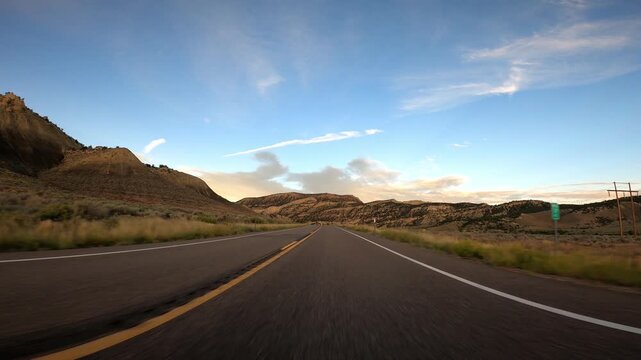 Utah Driving 7717 Tropic Escalante Red Rock Canyon