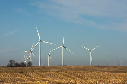 Wind Turbines in Lucas County, Iowa