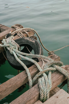 Vietnam HaLongBay Dock