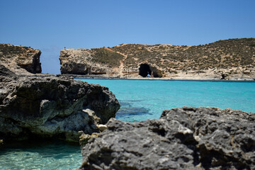 Obraz premium Crystal Waters and Coastal Cave, Comino, Malta